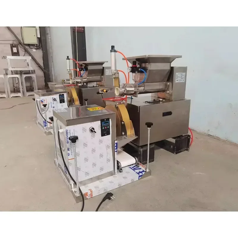 

-Attractive hot sale snack chocolate ball date balls bliss ball making machine