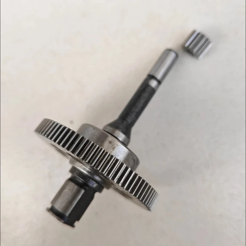 new 1Pcs  Saw Li-Ion Felling Saw Pinion Gear Type 550 14 Tooth Brushless Motor Gear Mini Gear with Shaft for Power Tools Chain