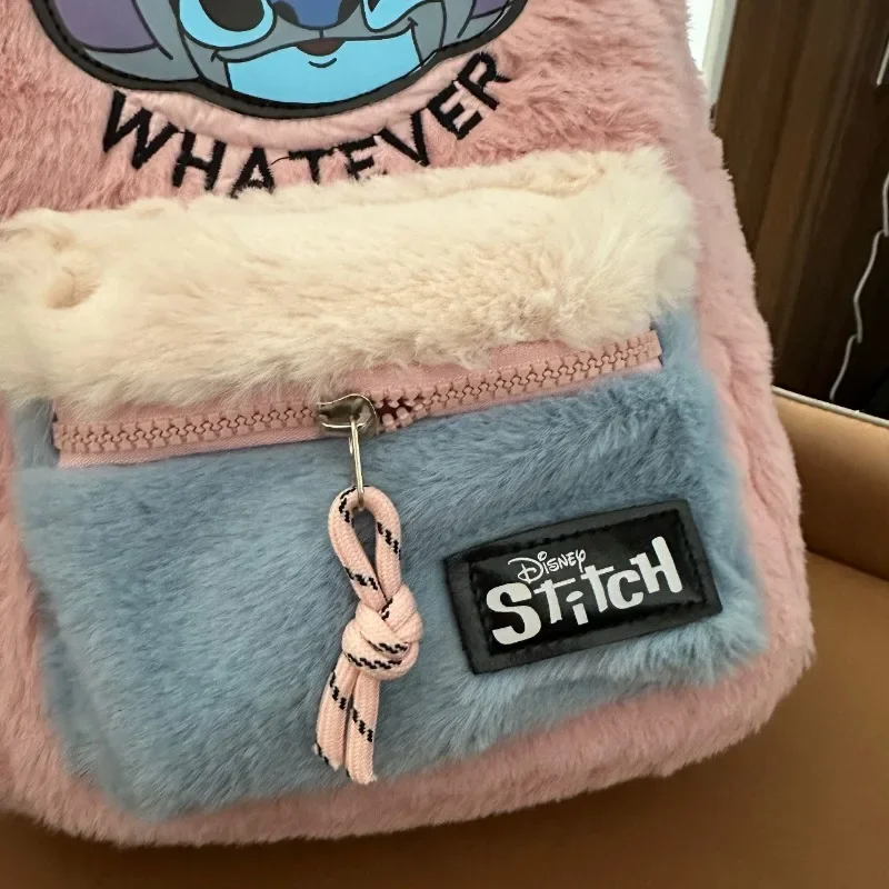 Disney 2025 nieuwe rugzak kleuterschool schooltas kindertas voor jongens en meisjes Stitch pluche kleurblok rugzak