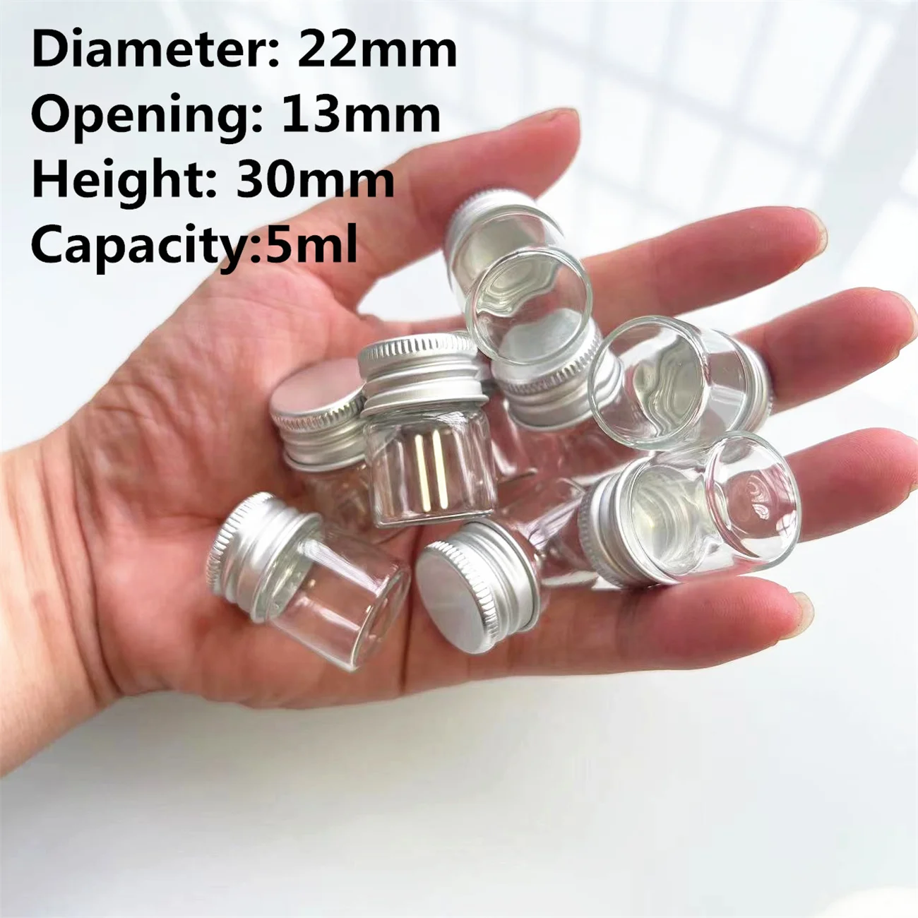 50pcs 100pcs 22*30mm 5ml Mini Glass Jars 50PCS 105PCS 13*22*30mm 5ml Small Glass Bottles with Aluminium Lids