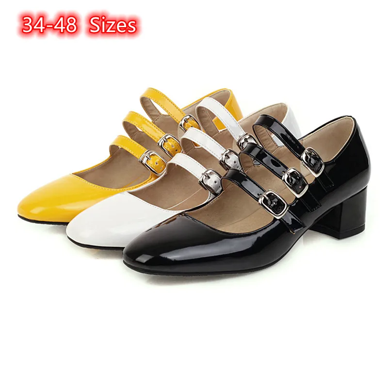 

Female's Retro Square Toe 3 Buckles Mary Jane Shoes Square Toe Wide Fits 4.5cm Med Heels Pumps In Yellow White Black 34-48 29cm