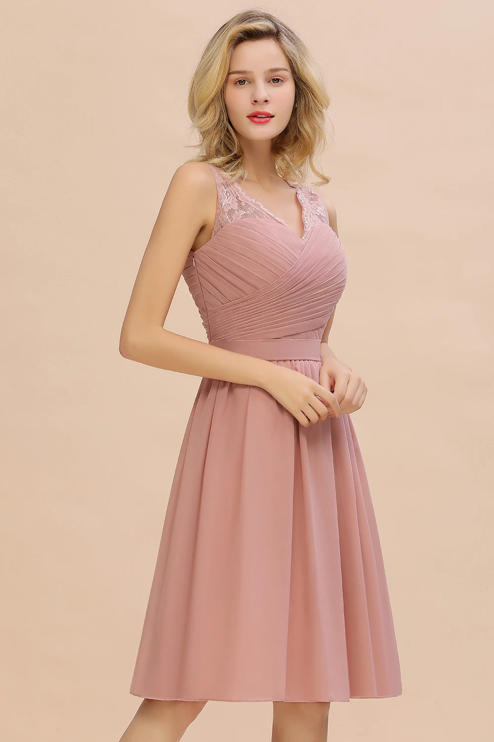 Dusty Rose Chiffon Lace Bridesmaid Dresses Pleat V Neck Short Formal Wedding Evening Party Prom Gown For Bride Cocktail Vestidos