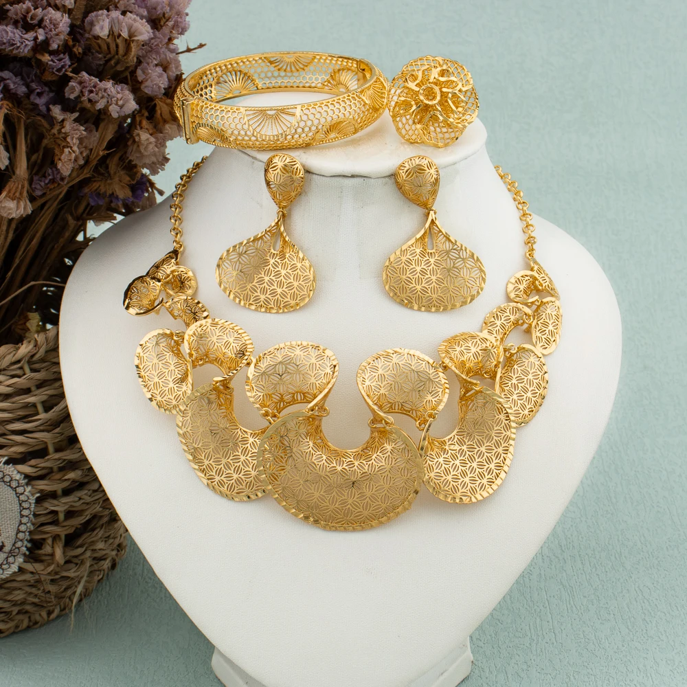 Dubai Design Big Pendant Jewelry Set Women African Luxury Gold Plated Necklace Earrings Bangle Ring 2024 Trend Banquet Jewelry