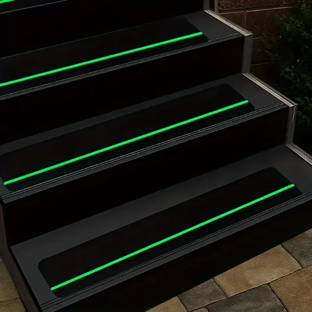 6 Pieces of Black Luminous Safety Anti-Slip Tape, 6inch × 24inch , No Need to Cut, Self-Adhesive Fluorescent Anti-Slip Tape, Safety Anti-Slip Adhesive Tape for Indoor/Outdoor Stairs, Bathtubs, Boats, Special Anti-Slip Tape for Stairs and Steps, Luminous Safety Anti-Slip Tape