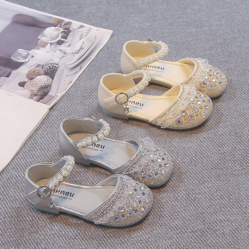 

Girls Fashion Half Sandals Shiny Crystal Sweet Lace Kids Sandals Hook&loop 2026 Summer Children Princess Dance Dress Shoes Soft