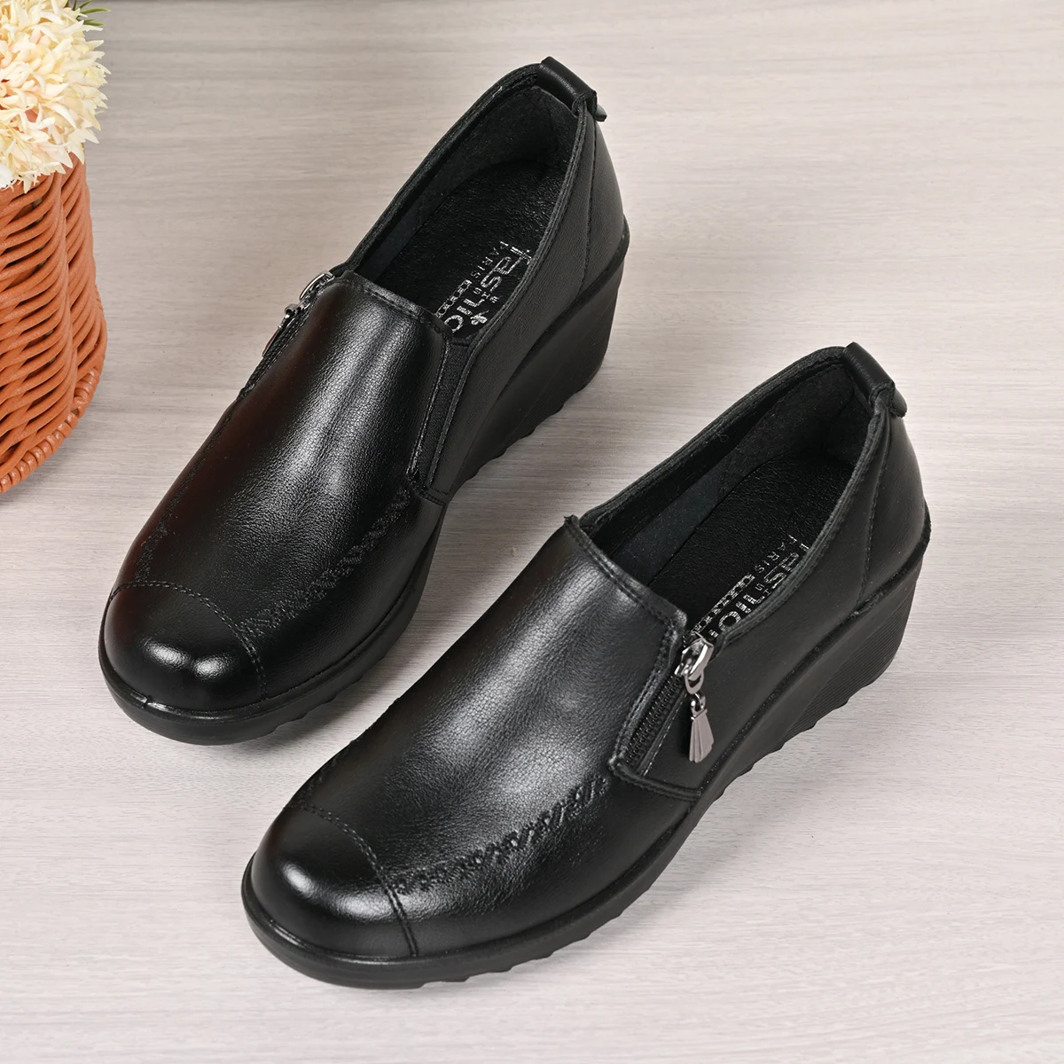النساء أحذية من الجلد الحقيقي ربيع الخريف الإناث حذاء كاجوال أسود أمي السيدات مريحة الكلاسيكية الترفيه أحذية لوفر #6