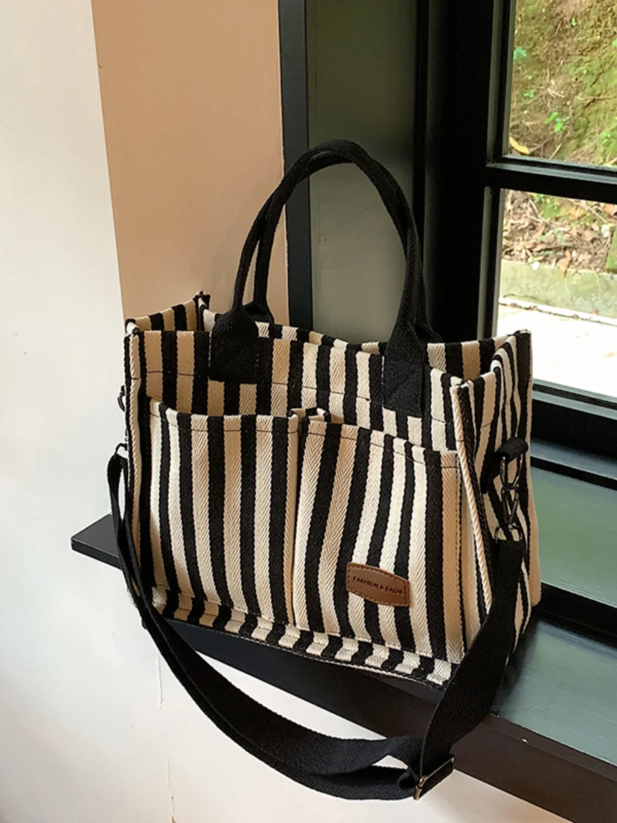 

Trendy Striped Canvas Bag Large Capaci Commuter Women's Handbag Crossbody Faionable Handheld Tote Bag Pure Color Pattern