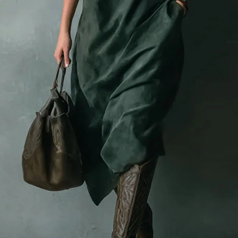 Thumbnail 4 - #18 Flowing Long Dress Comparison Guide