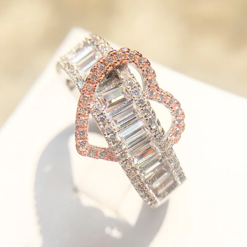 European and American Hip-hop Dual Color Heart Ring, Ladder Style, Trendy People Attend Banquets, Personalized Accessories