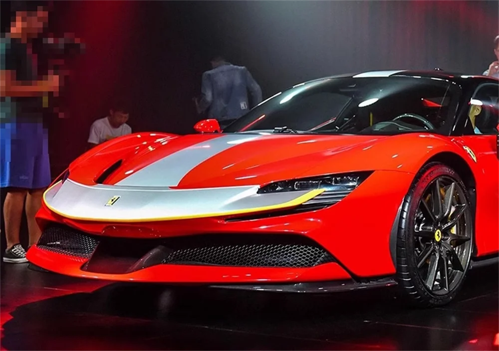 تستخدم لفيراري SF90 ألياف الكربون الأصلية OEM نمط المصد الأمامي الشفة الأمامية الأمامية طقم هيكل الشفة الوسطى