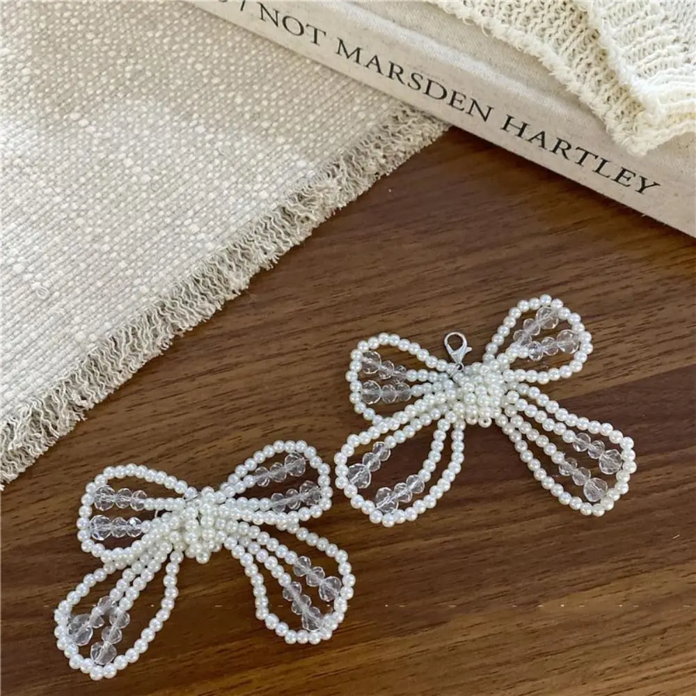 

Fashion Beaded Bow Beaded Pendant Bow Pearl Key Chain Handmade Casual shoes Shoe Buckle