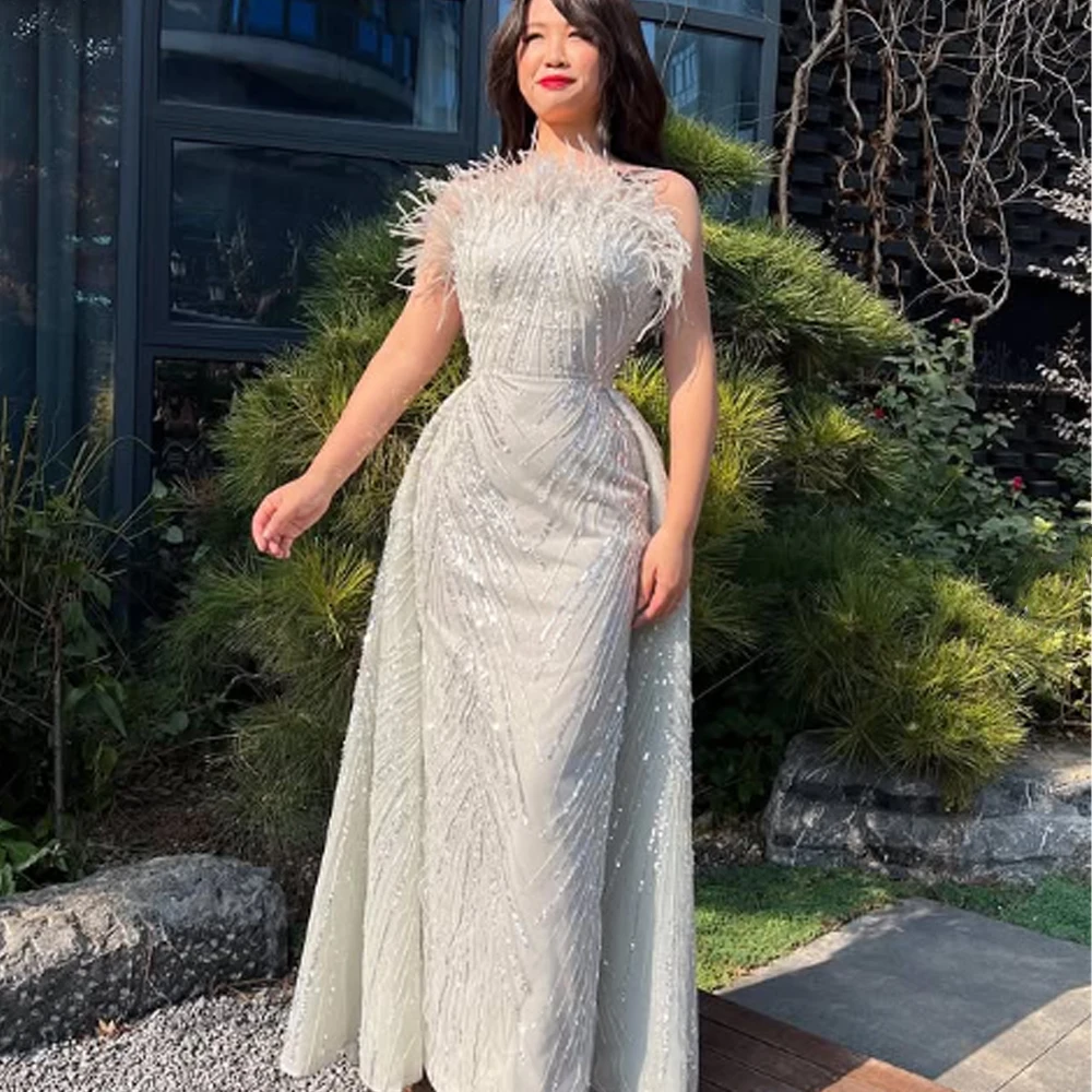 

Изысканные простые высококачественные длинные платья без бретелек с блестками и перьями, платья для выпускного вечера, модные классические простые платья в стиле ретро по индивидуальному заказу