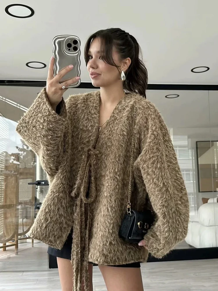 Cardigan ample et chaud vintage pour femme, col en V, manches longues, nœud papillon, couleur unie, tempérament décontracté, patchwork, bureau, banlieue, pull printemps automne, nouveau cardigan chic pour femme