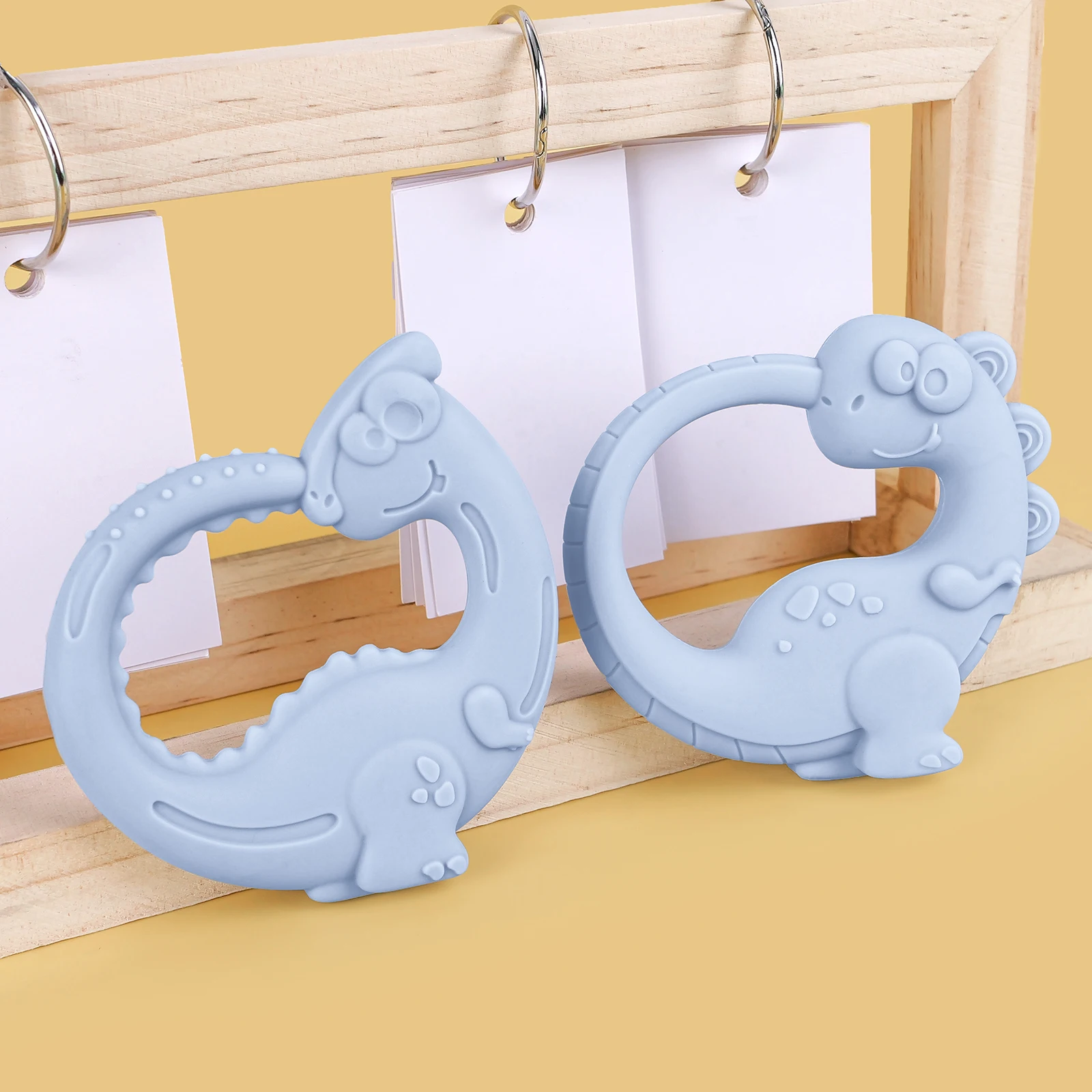 

2pcs Silicone Baby Ring Teether Anxiety Teething Toys Dinosaur multicolor 0-12 Months Chew Beads Sensory Gum Relief Soother Baby