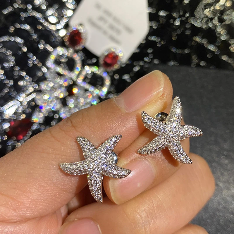 Huitan Sea Star Ohr stecker Silber Farbe voll mit cz bling Ohr Zubehör für Frauen niedlichen Geburtstags geschenke Aussage Schmuck