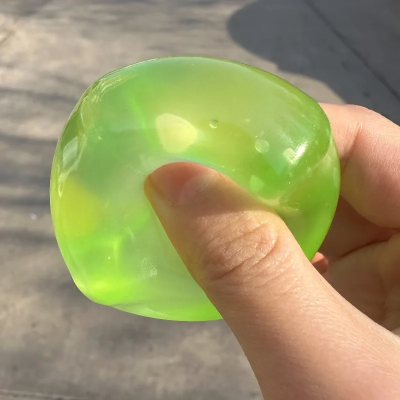 スクイーズアイスキューブ麦芽糖フィジェットおもちゃソフト餅抗ストレススクイーズおもちゃ透明正方形減圧ギフト子供大人向け