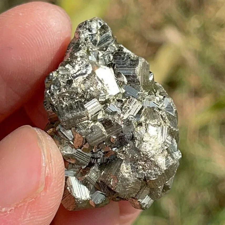 

Raw Pyrite Cluster Raw Pyrite Stone - Healing Crystal and Stones - Energy Crystal - Energy Stone - Raw Pyrite Crystal