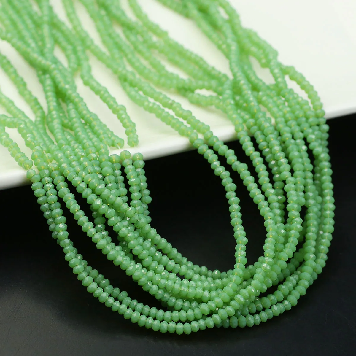 Facettierte Kristallglasperlen, grün, flach, rund, lose Distanzperlen, 150/300/600 Stück, 2,5 mm, für DIY-Schmuckherstellung, Armbänder, Halsketten