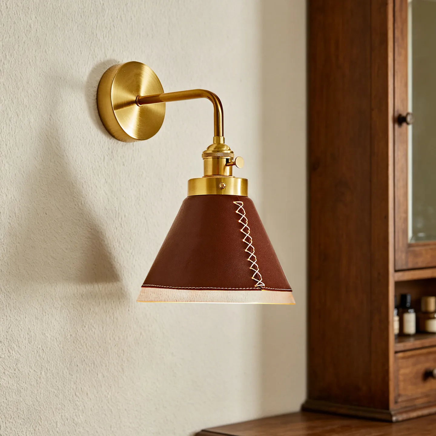Middle aged bedroom bedside wall light French retro vintage vintage style handmade leather living room background wall light