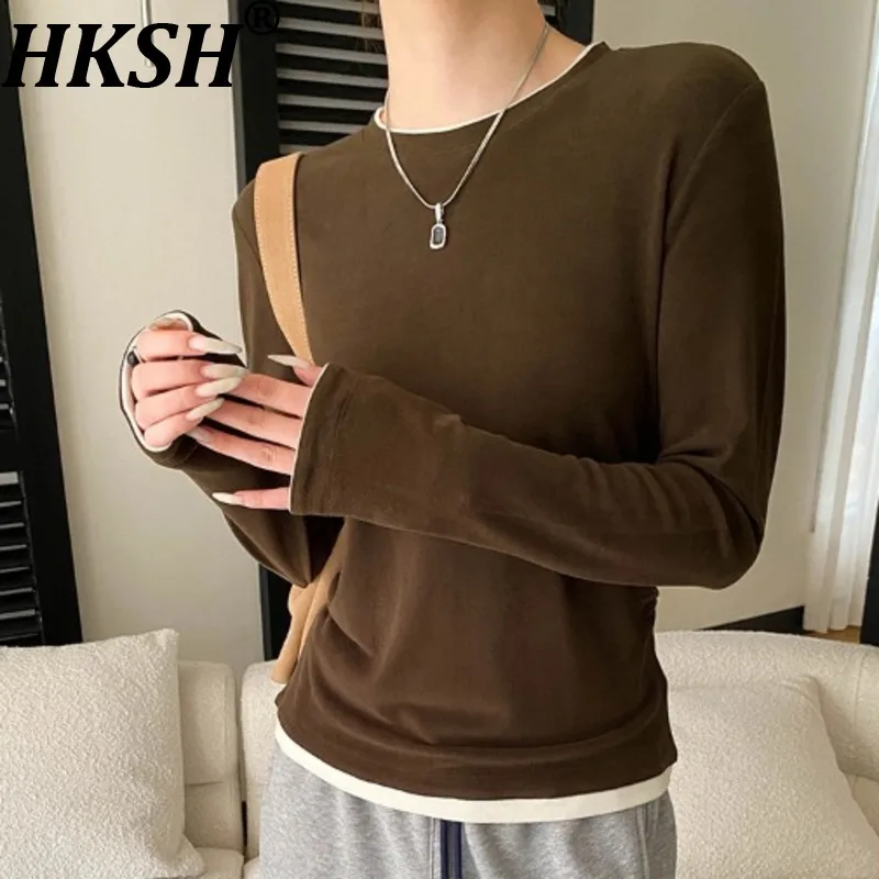 

HKSH Весна Осень Новая женская футболка с круглым вырезом и длинными рукавами Цветные блоки Искусственная двухсекционная элегантная шикарная футболка Универсальный базовый топ HK16412