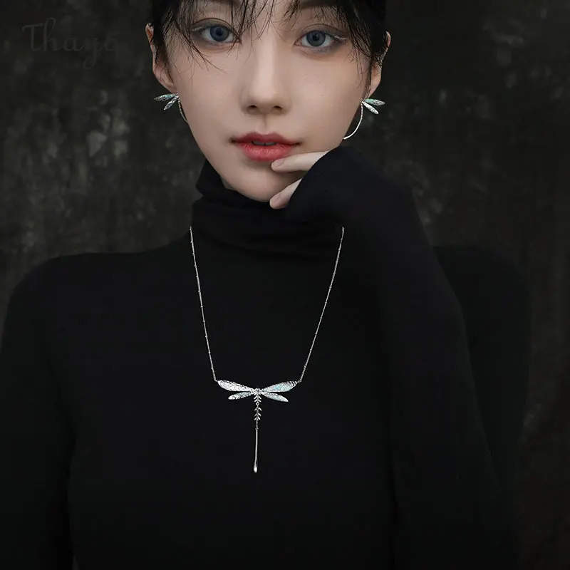 Thaya Fashion Women Necklace Original Design Elegant Girls Choker Pendant Dragonfly Necklace Female Party Jewelry Gift for Women