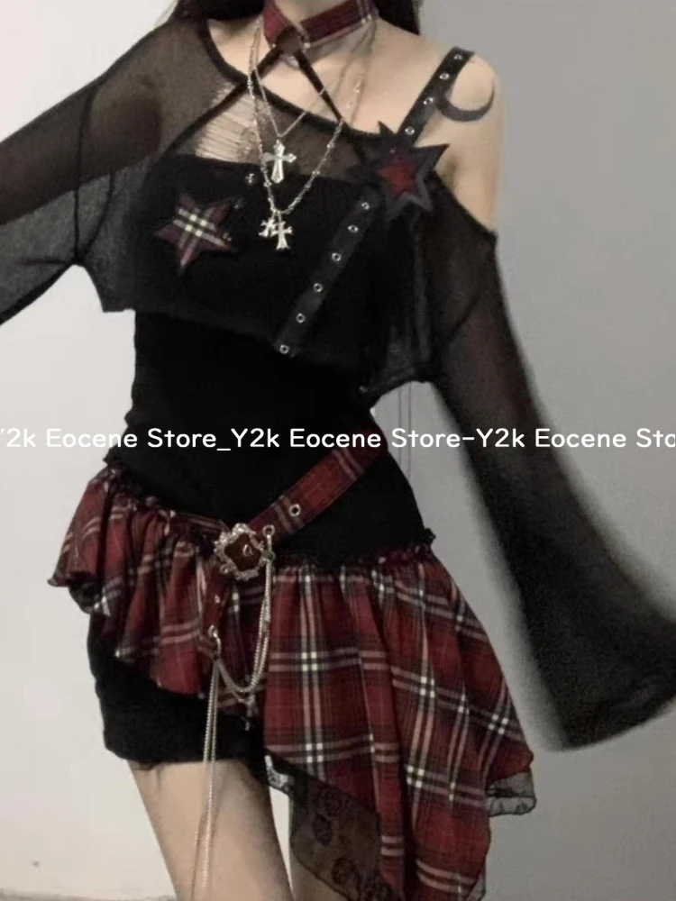 2000 年代 Y2K スパイシーガールデザイン不規則なセットチェック柄スプライシングストラップレスドレスセット女性薄型長袖日焼け止めカバーアップスーツ