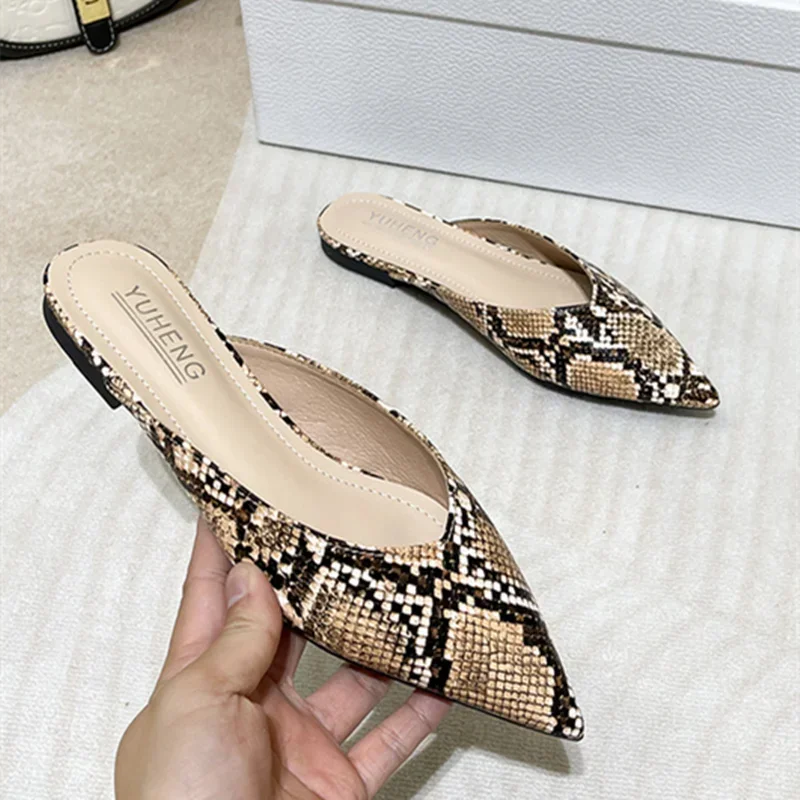 Women Sexy Retro Snake Texture Slippers Front Closed Toe Outdoor Spongy Comfortable Shoes Plus Sizes 33-48 29cm Brown White Red