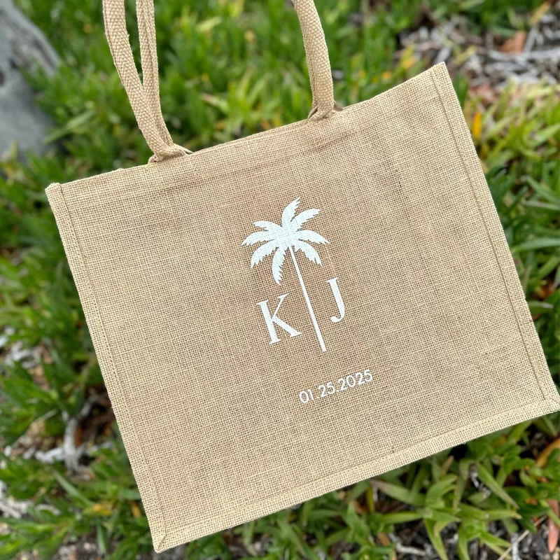 

Personalised Wedding Palm Tree Beach Tote Bag Bride Beach Bag Welcome Gift for Guests Bachelorette Party Bridal Shower Decorate