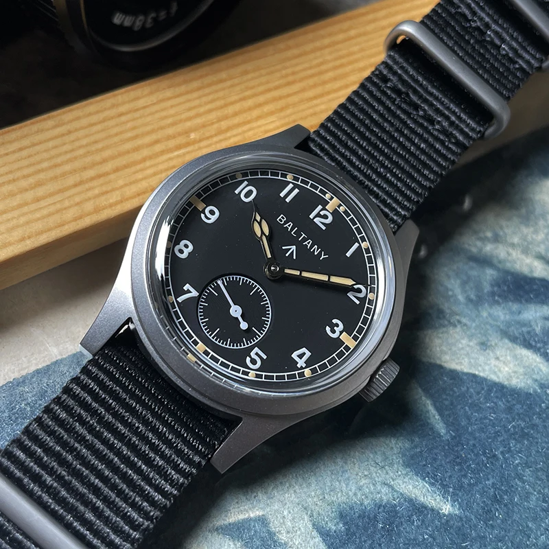 Baltany S2025 Herren 36mm Automatik Militäruhr WW2 Retro Dirty Dozen Armee-Felduhr Leuchtend 100M Wasserdicht Outdoor – Detail 2