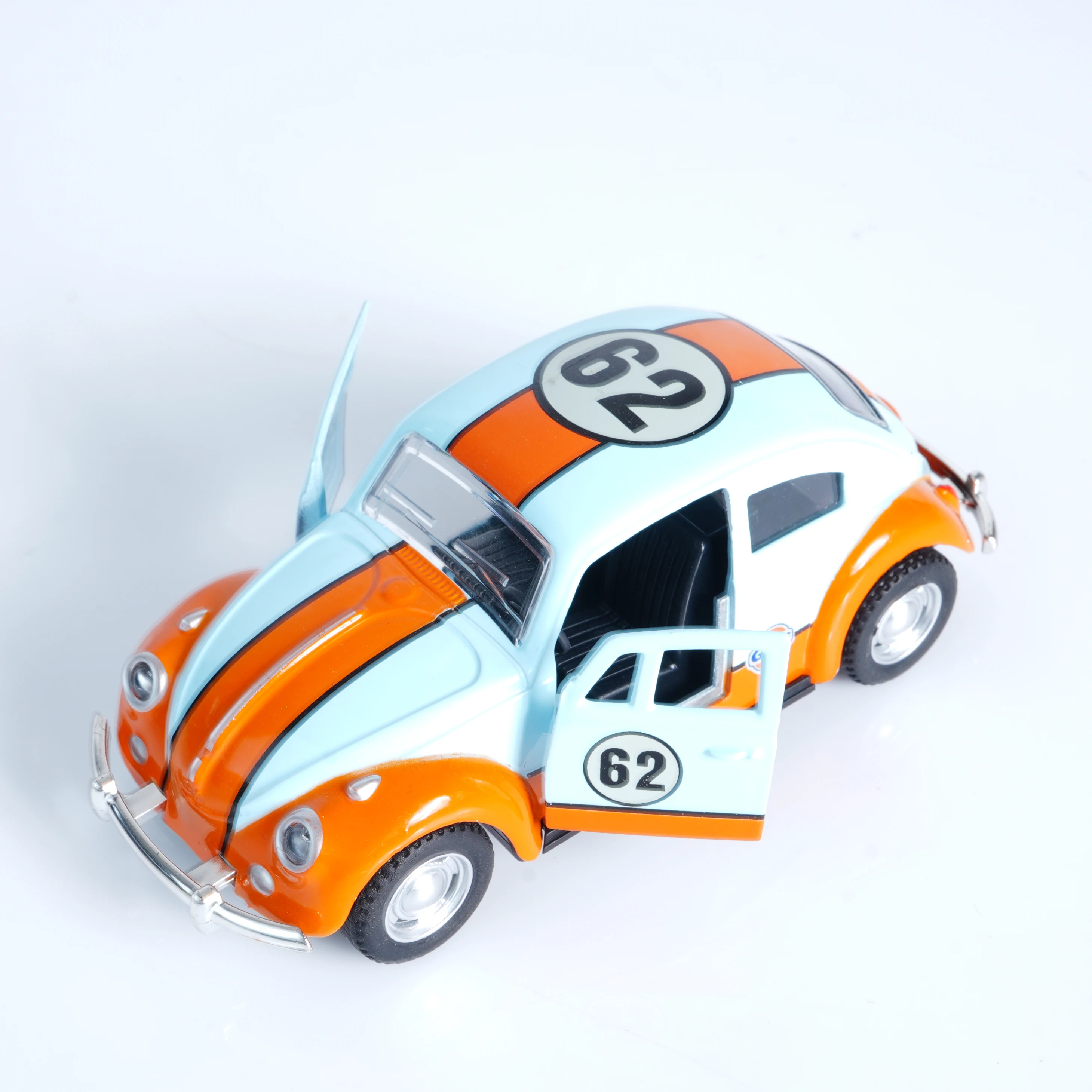 

Ретро-модель автомобиля Volkswagen Beetle 1/36 из литого сплава, классическая игрушка-машинка с откатным механизмом, открывающимися дверями, коллекционный сувенир для мальчиков