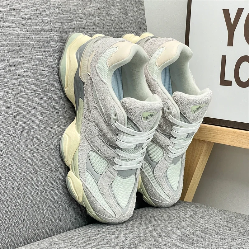 أحذية رياضية كاجوال جديدة للرجال لجميع المواسم بنعال سميكة وكتل ألوان لزيادة الارتفاع، أحذية رياضية أصلية