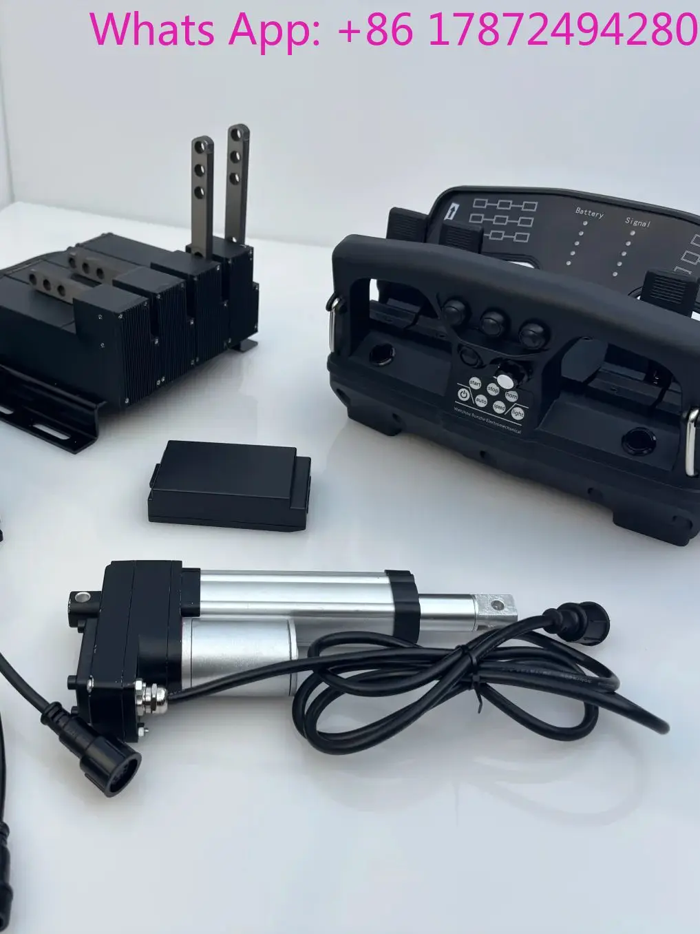 Truck Crane 4-Lever Wireless Remote Control and  Actuator