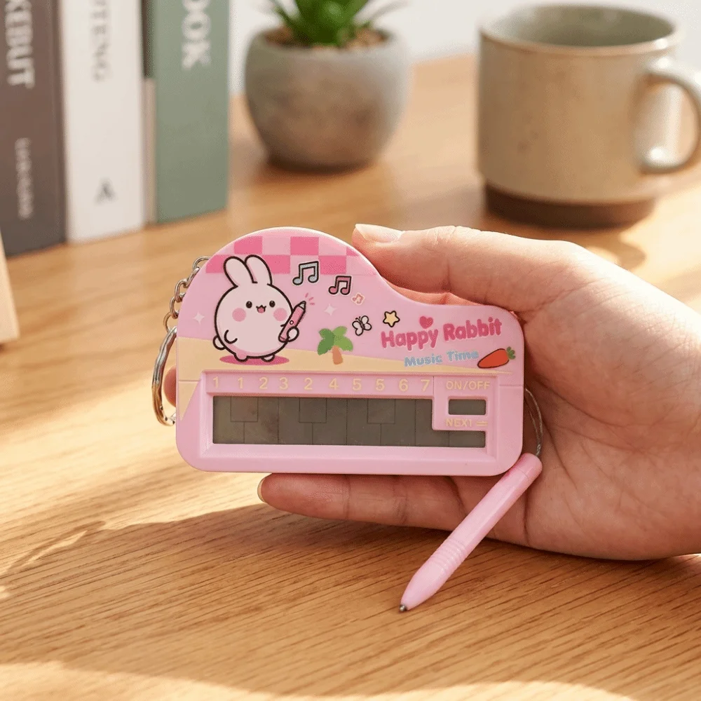 Portable Electronic Piano Keychain Novelty Cartoon Rabbit Music Sounding Keychain Penguin Built-In Sound