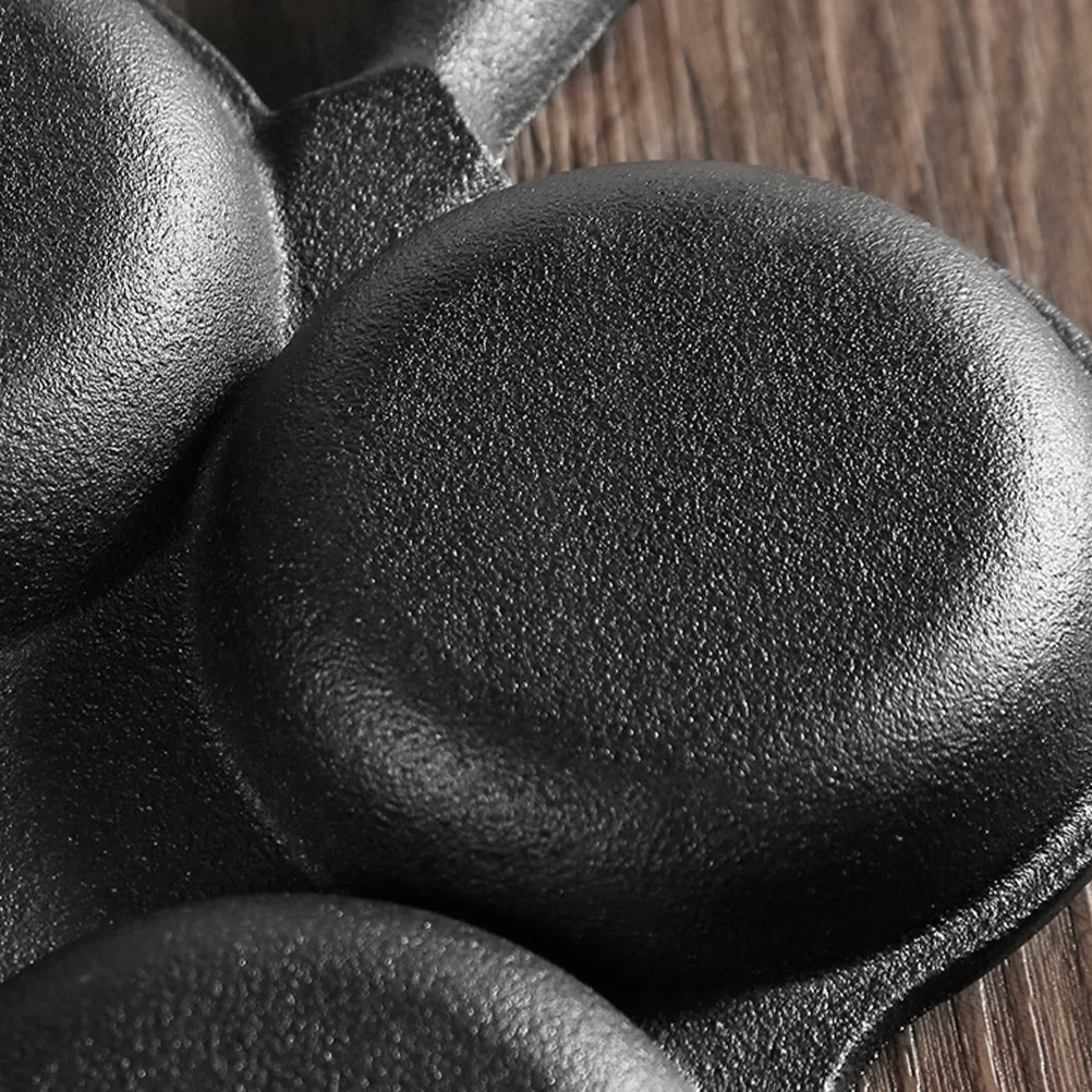 

Egg Frying Pan Non-Stick Thicken Iron 4 Holes Design Breakfast Skillet Easy to Wash Cooking Pot Kitchen Accessory