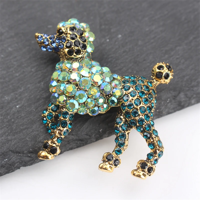Vintage Luxury Rhinestone Puppy Brooch Dame Dog Animal Pin Elegant Ladies Clothing Accessories