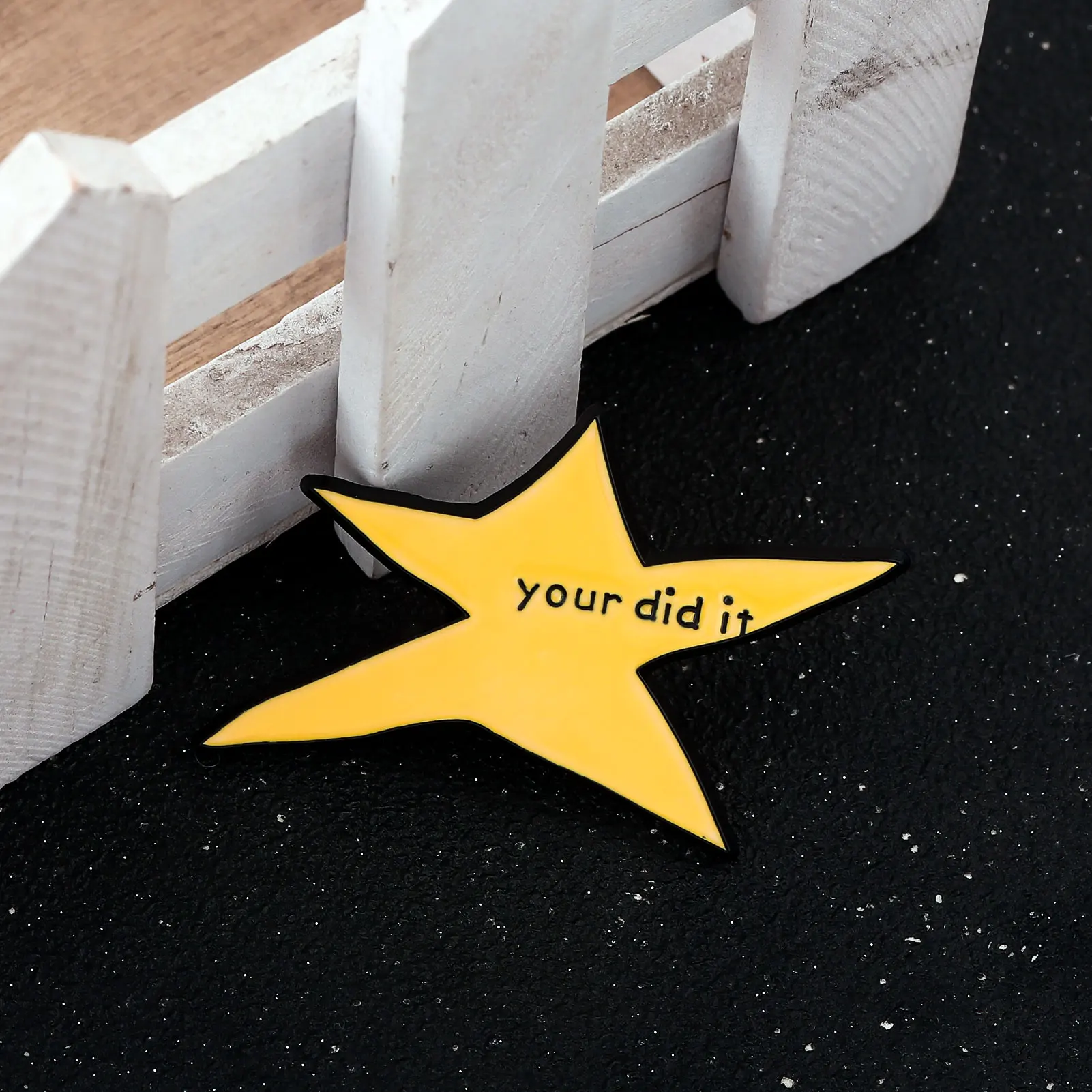 Your Did It Meme Star الأوروبية الأمريكية موضة المينا دبوس مضحك شارة معدنية بروش للنساء الرجال التلبيب حقيبة مجوهرات اكسسوارات