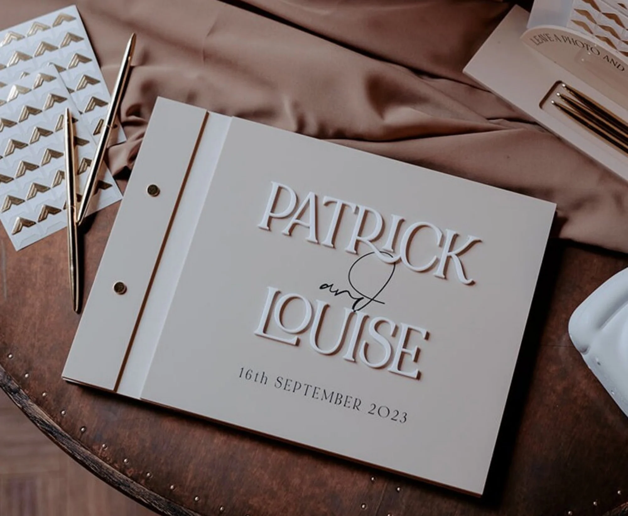 

Personalize Acrylic Wedding Guestbook with Pen Party Guest Book Custom 3D Text Guestbook, Luxury Wedding Reception Guest Book