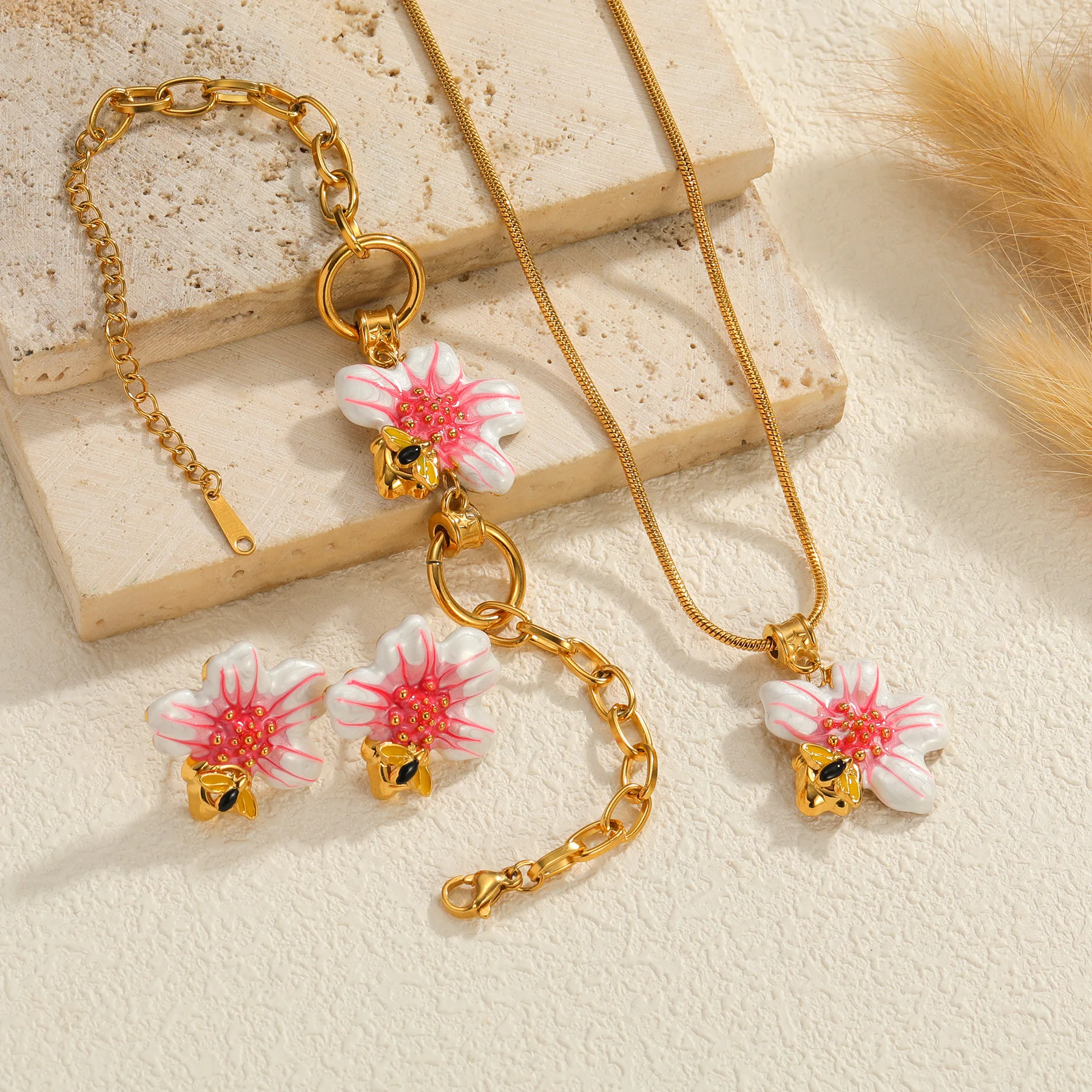 Kissmoon Sweet Enamel Pink Flower Necklace Bracelet Earing Stainless Steel Gold Color for Women Girl Brithday Party Jewelry Gift