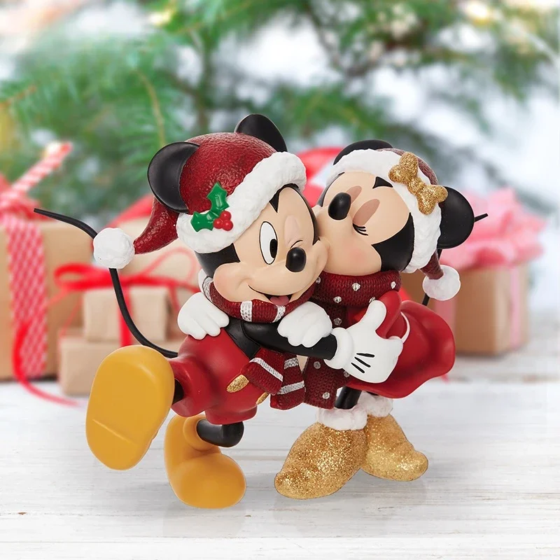 Disney Cute Trendy Holiday Mickey Minnie Kisses Action Figure desktop Modle Room Ornaments Valentine's Day Present And Xmas Gift