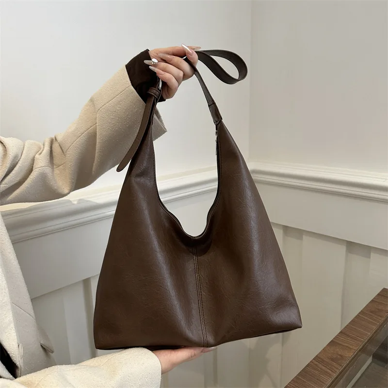 Borsa a tracolla per pendolarismo quotidiano di grande capacità da donna alla moda in materiale PU, borsa a mano semplice e Casual