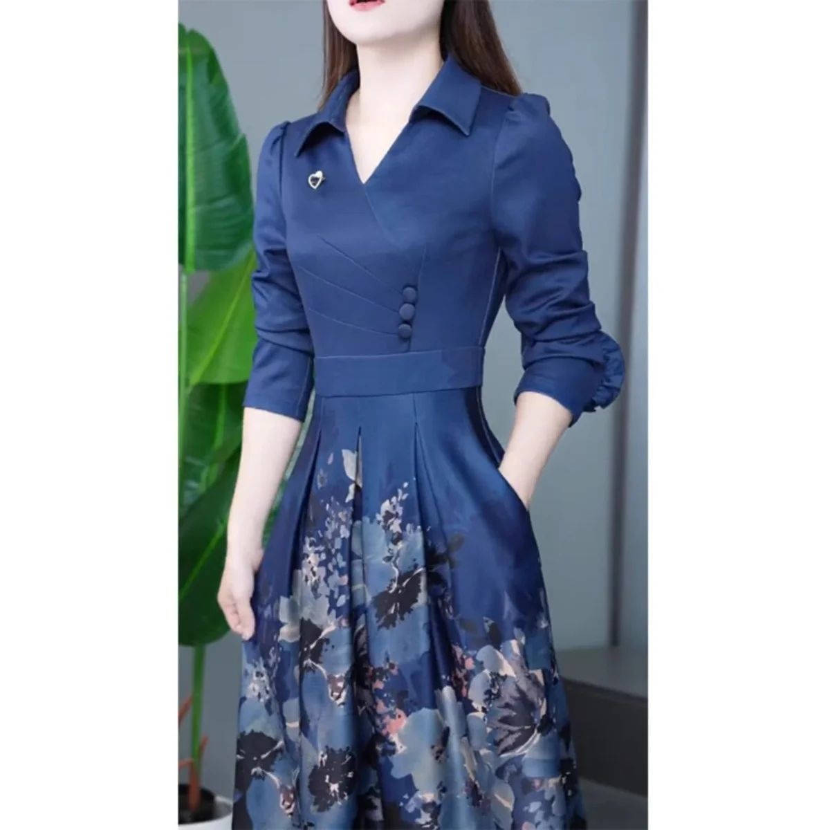 Faionable Water-Mar… - image