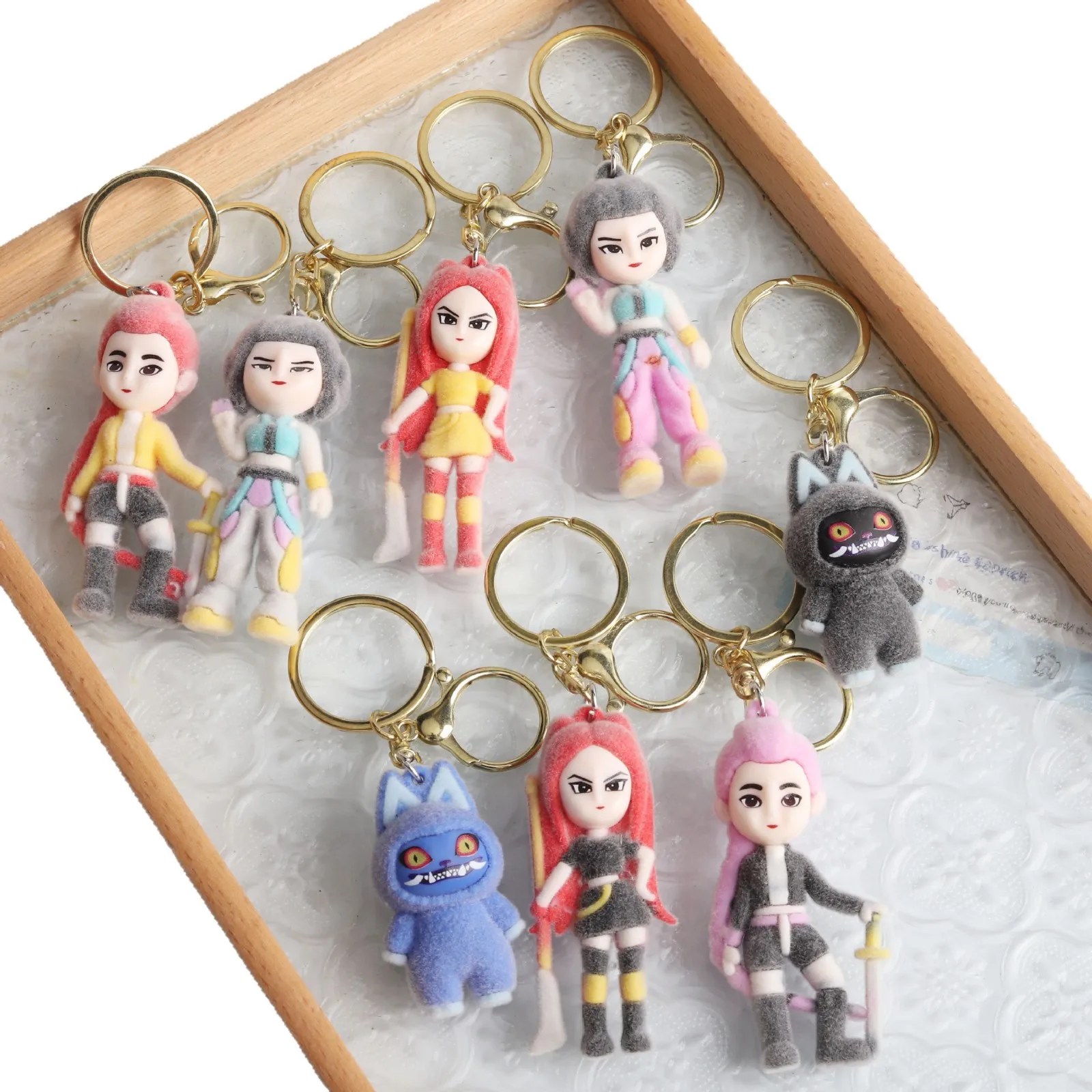 

1/8pcs k pop demon hunters keychain kawaii bag pendant new car keychain desktop ornament men's and women's gift