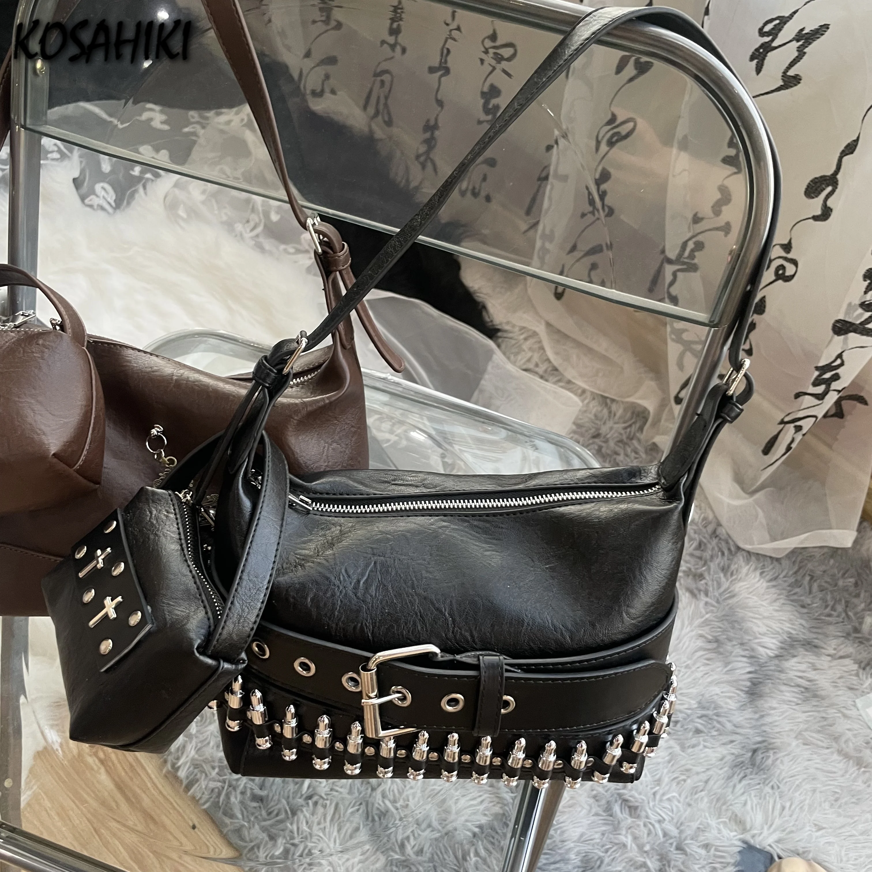 

Streetwear Punk Gothic Shoulder Underarm Bag Women Y2k Aesthetic Vintage Handbags Luxury Design All Match Casual Crossbody Bags