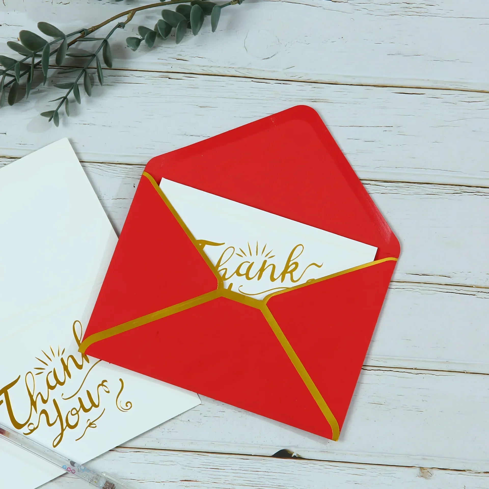 30pcs/lot 185*135mm Green Paper Envelope Golden Edged Wedding Invitations Postcard Envelope High-grade Busines Packing Giftbox