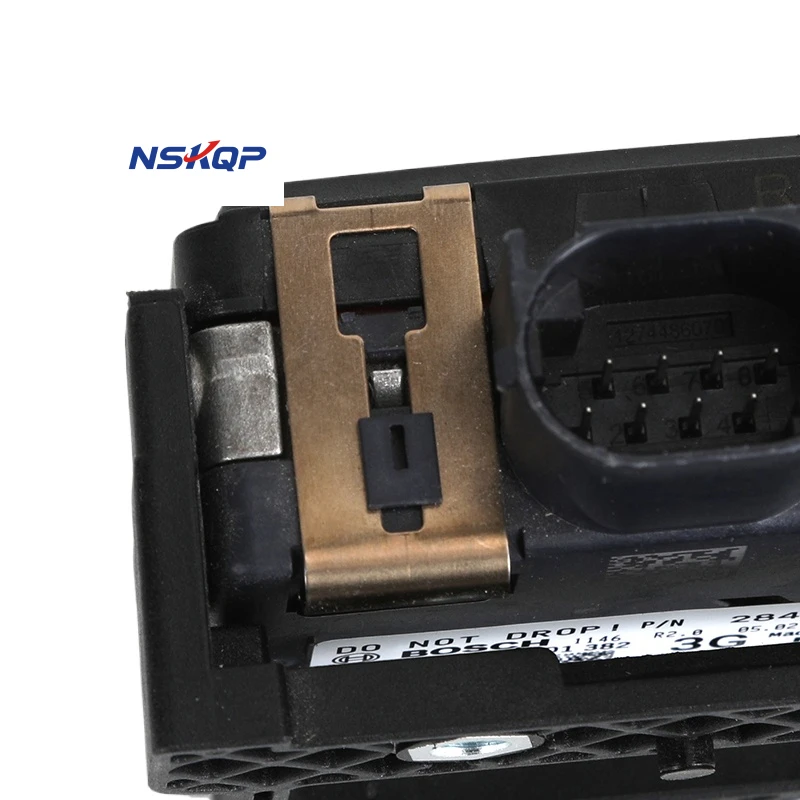 OEM 28438-5UD0A 0203301382 سيارة ACC مثبت السرعة مسافة الرادار الاستشعار ل Ni ssan Sentra 2018 2019 2020 3G