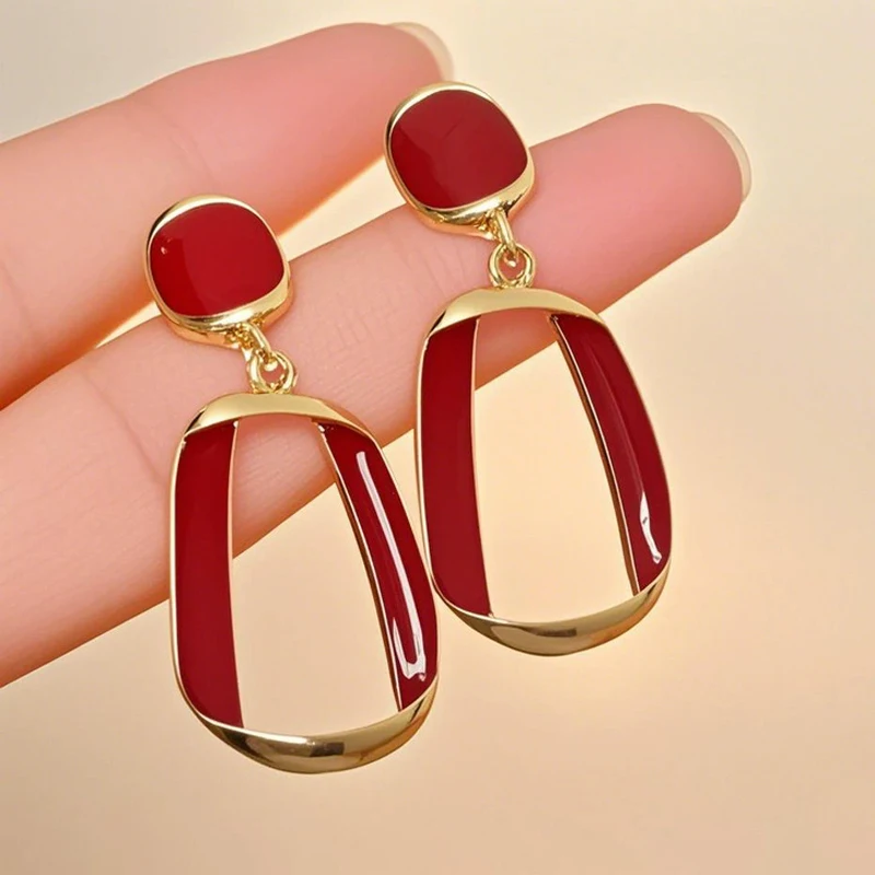 

Полые квадратные висячие серьги для женщин, простые металлические серьги-подвески с эмалью и геометрическим узором, для вечеринок, белые, винно-красные, ювелирные изделия