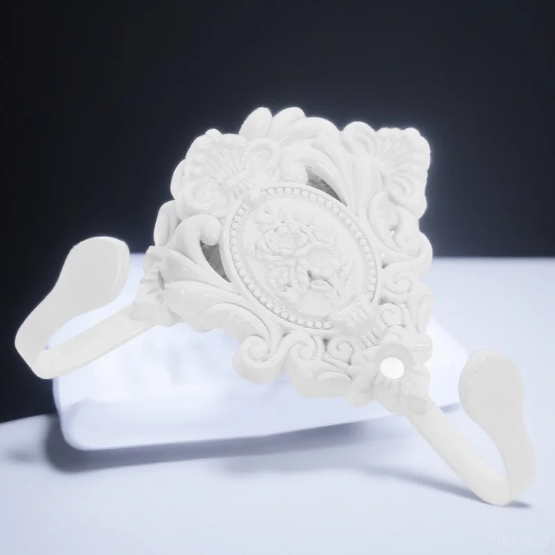 

2pcs Zinc Alloy Wall Hooks For Hanging Curtain Holdbacks Indoor Metal Curtain Holder Vintage Drapery Hooks Towel Racks Bathroom