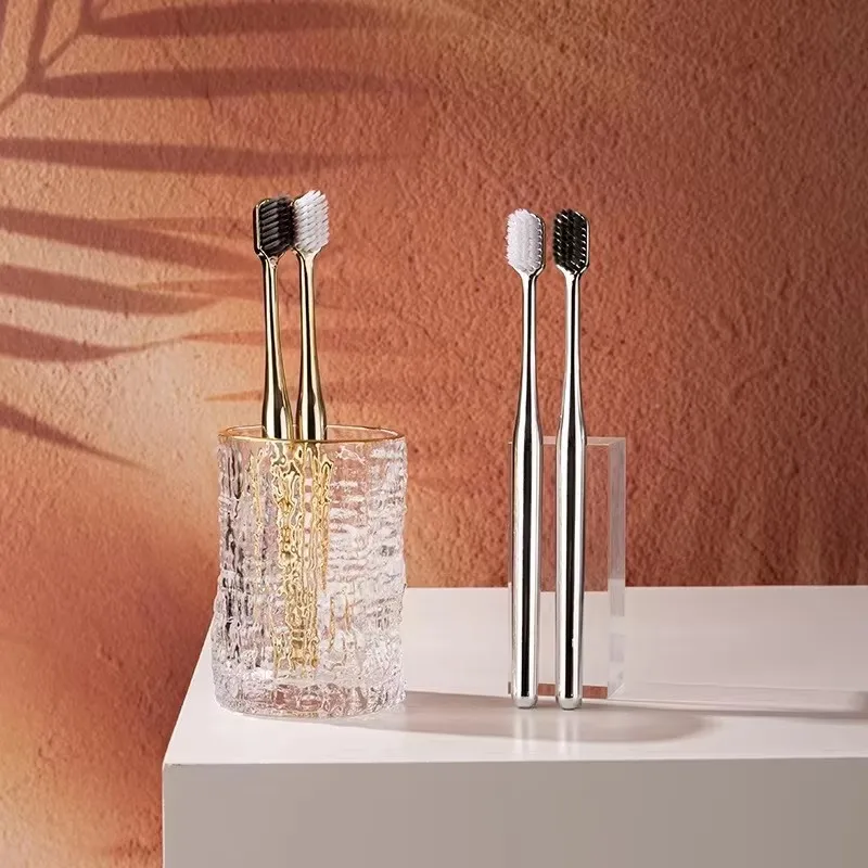 

1-5Pcs Gold Toothbrush Luxury Soft Gold Teeth Brush Men Women Adult Toothbrushes Brand New Electroplated Dental Brushes