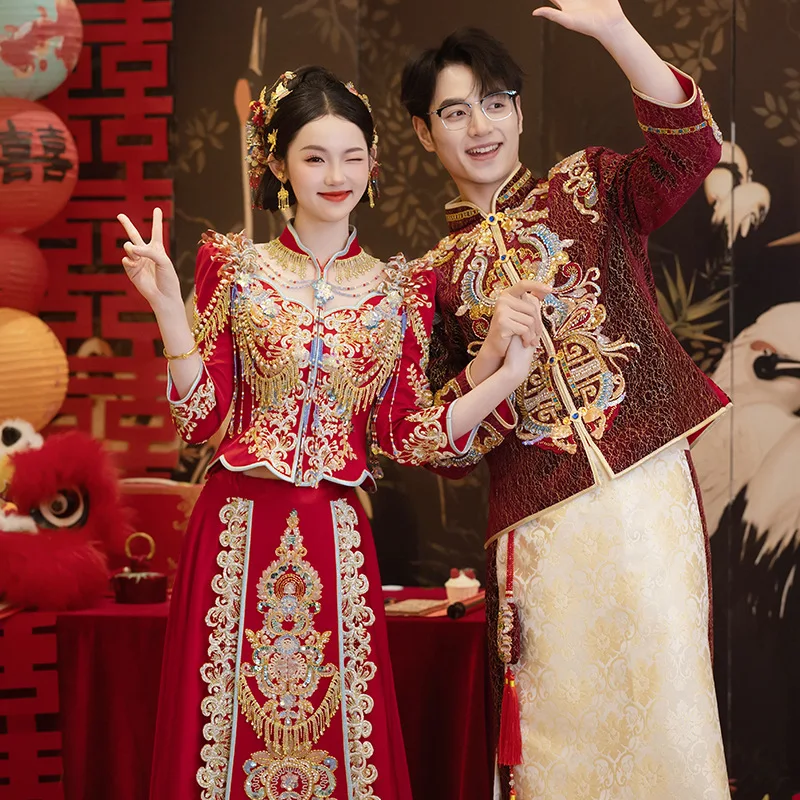 

Китайское традиционное женское свадебное платье Cheongsam, восточная одежда, платье с блестками, бисером, кисточками, вышивкой Qipao