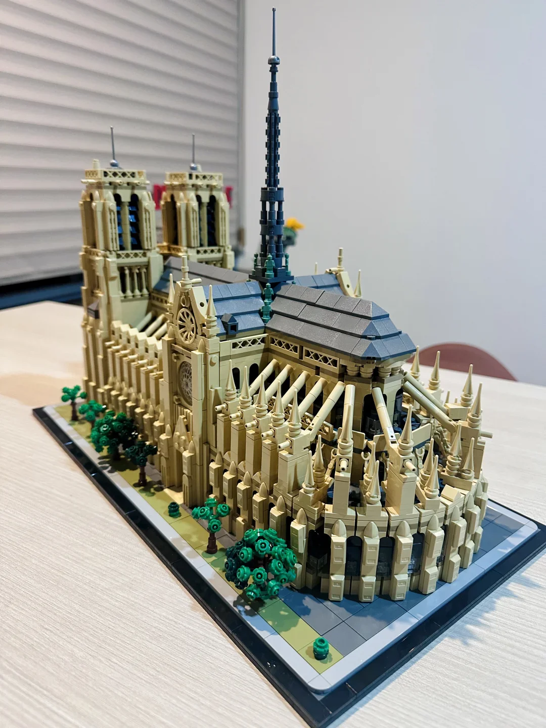 

Новая модель уличной сцены Нотр-Дам из серии MOC, строительные блоки для декора дома, подарок для мальчиков и девочек на праздники